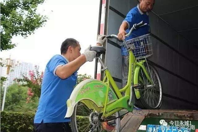高溫燒烤模式下，永城公共自行車管理中心的他們為自己“帶鹽”！