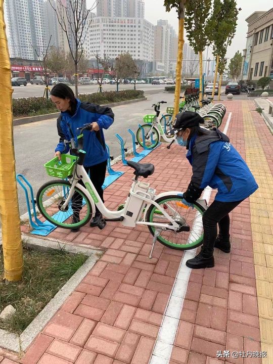 亂停亂放慘遭破壞共享助力車之痛 亂停亂放慘遭破壞共享助力車之痛