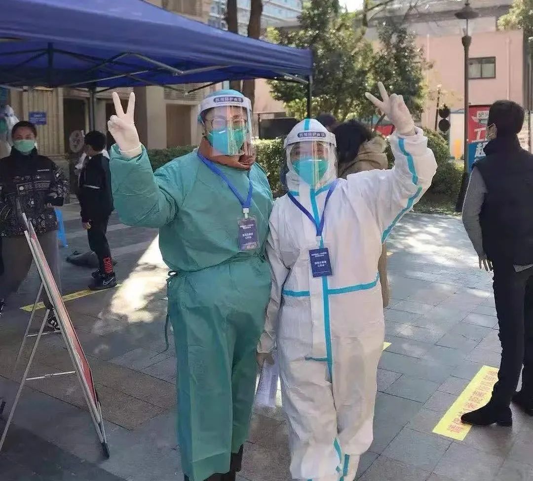 我是“抗疫”志愿者，我在一線2